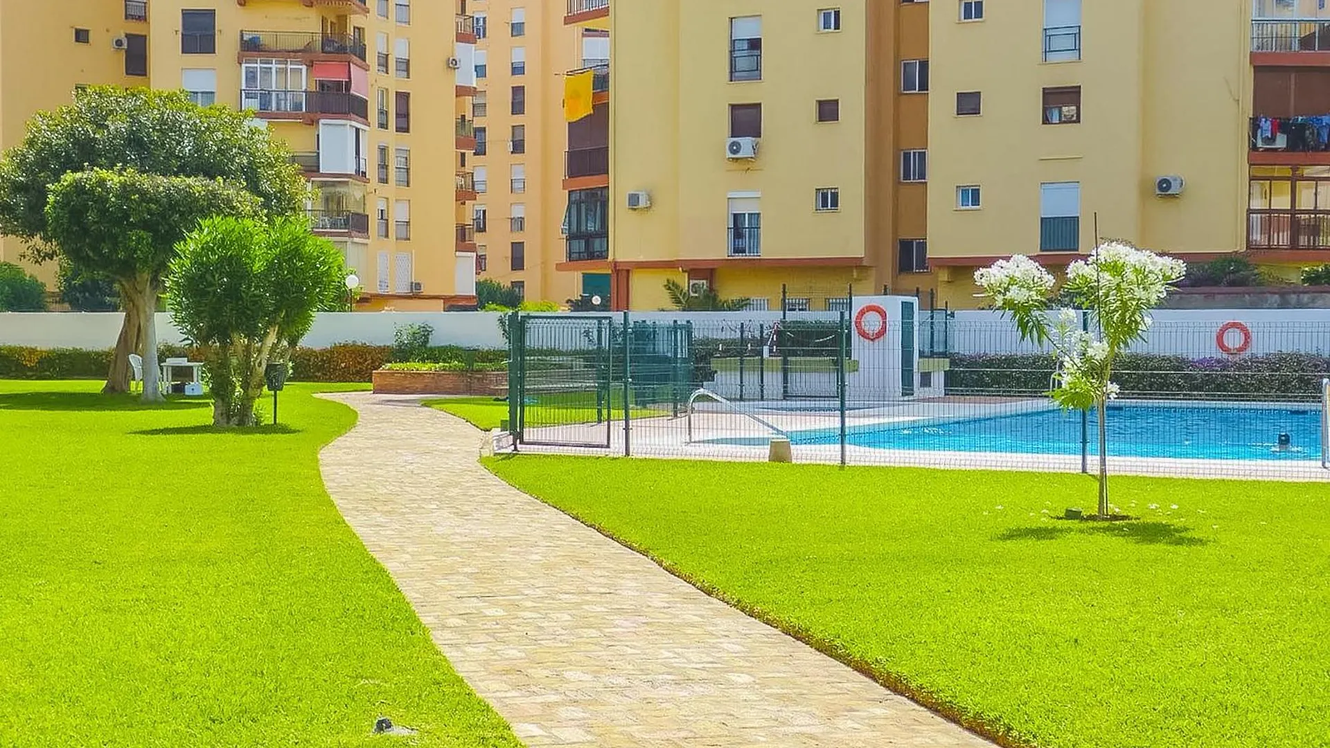 Apartment Cubo'S Apartamento Sol Y Arena Playamar Torremolinos Spain