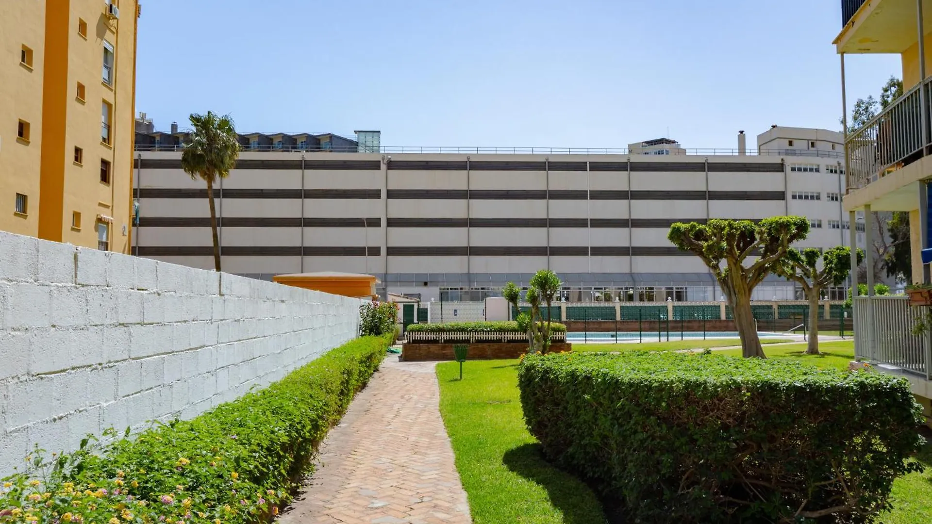 Cubo'S Apartamento Sol Y Arena Playamar Torremolinos