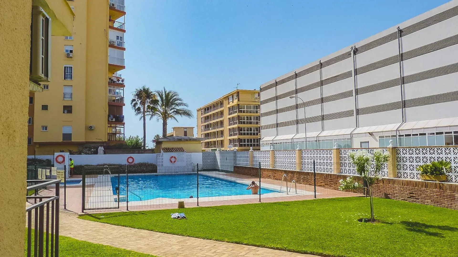 Cubo'S Apartamento Sol Y Arena Playamar Torremolinos 0*,