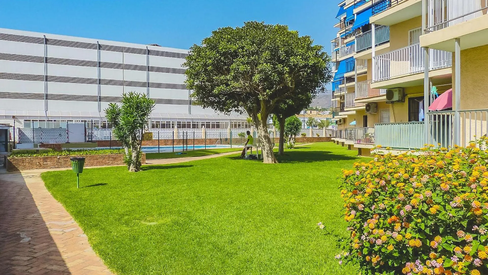 Cubo'S Apartamento Sol Y Arena Playamar Torremolinos